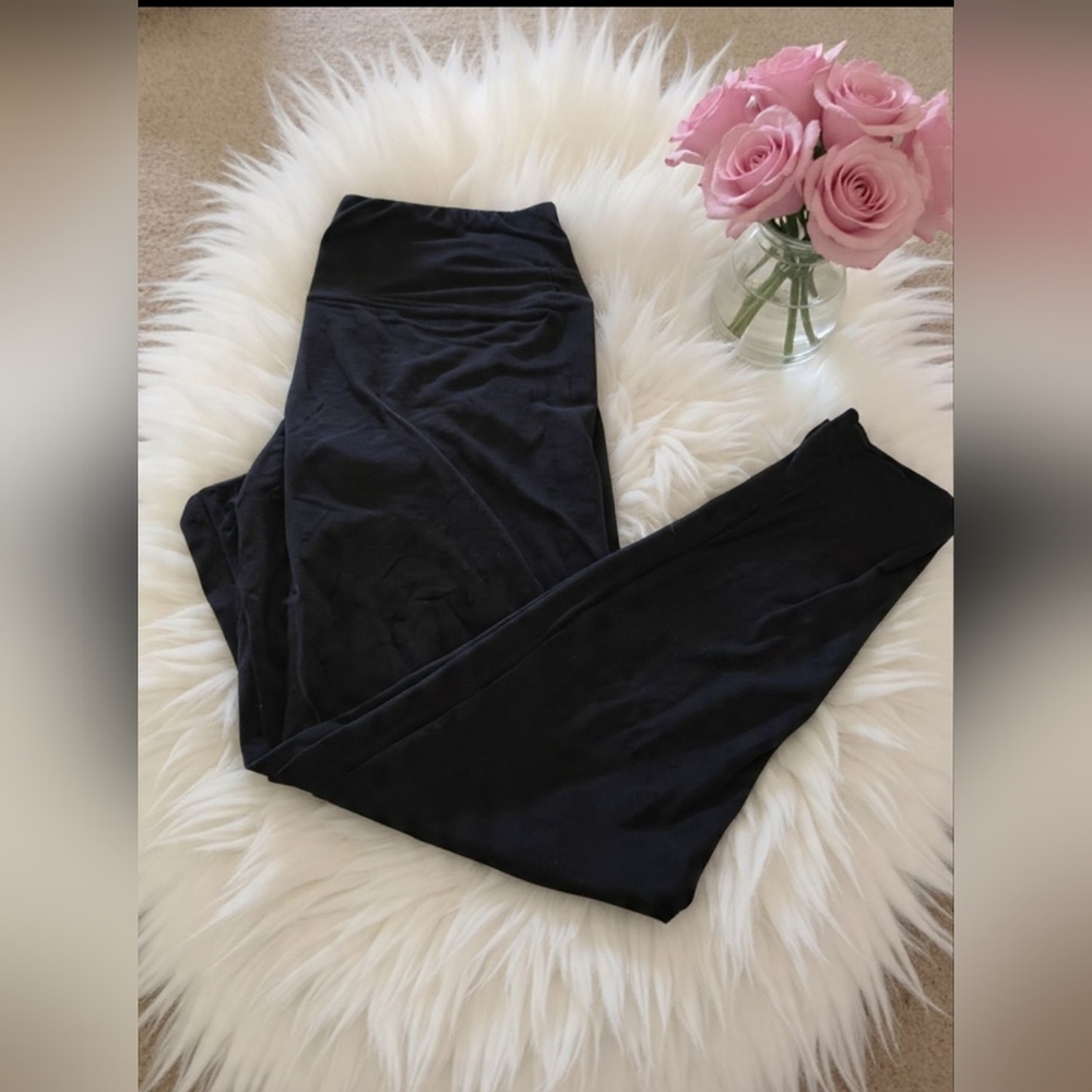 Black Leggings